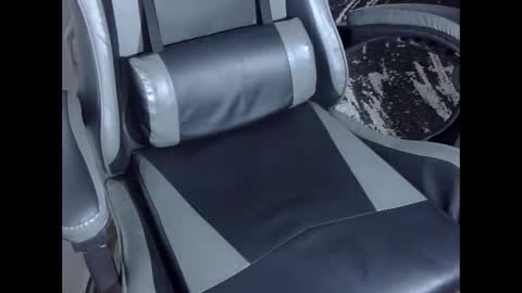 Enzo online show from March 7, 2026, 8:00 am