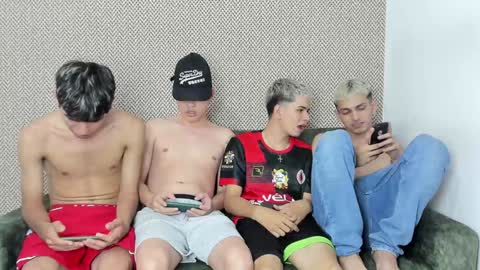 MATIAS-18   THIAHO -18  MAX-19  NICOKALY-19  CAIN-19   MOD ESTEBAN online show from December 17, 2024, 7:29 am