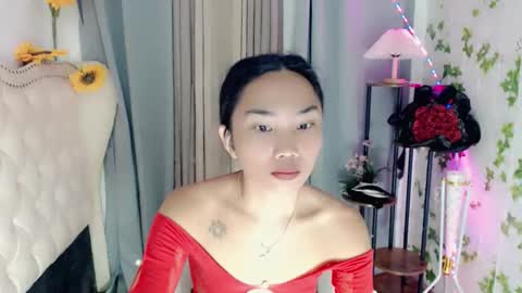 sexyshinixx online show from January 16, 2026, 7:18 pm