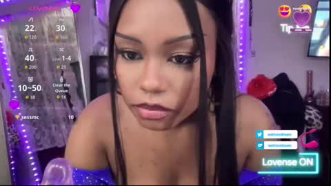 Snapshot of sexysiren7 chatting on November 18, 2025, 4:06 am Dream online show from November 18, 2025, 4:06 am