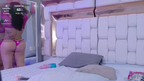 Kendall online show from September 30, 2025, 12:21 pm