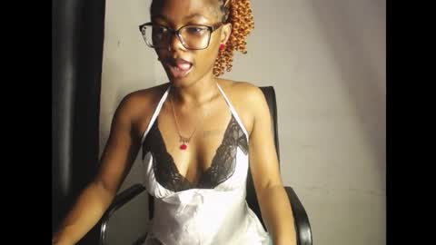 Darkskinned Rae online show from April 27, 2026, 7:45 pm