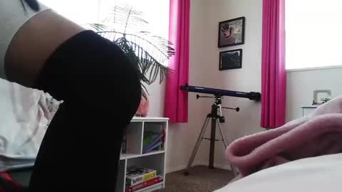 sexysmiley109 online show from January 28, 2025, 7:42 pm