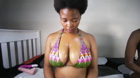 sexysoct online show from June 25, 2026, 6:40 am