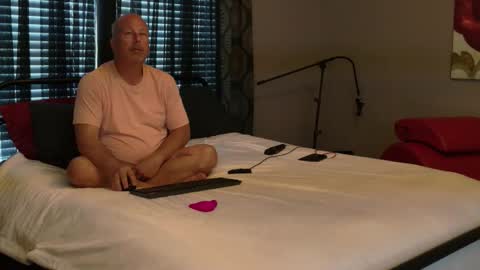 Princess Jackie and Daddy Steve online show from March 22, 2026, 6:33 pm