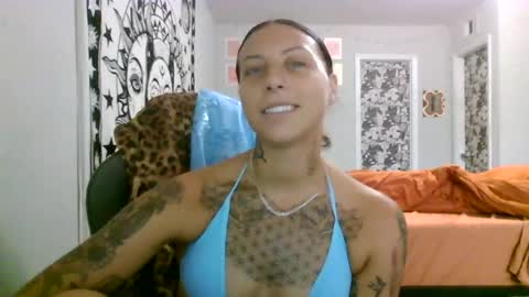 Snapshot of sexytatslut369 chatting on August 7, 2026, 8:22 pm sexytatslut369 online show from August 7, 2026, 8:22 pm