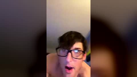 Smooth bi guy online show from June 24, 2026, 6:12 am