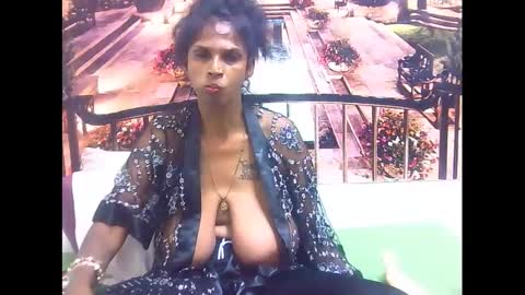 sexyva4u2luv online show from March 5, 2025, 6:01 pm