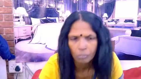 sexyva4u2luv online show from July 18, 2026, 5:33 am