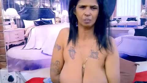 sexyva4u2luv online show from July 24, 2026, 6:28 pm
