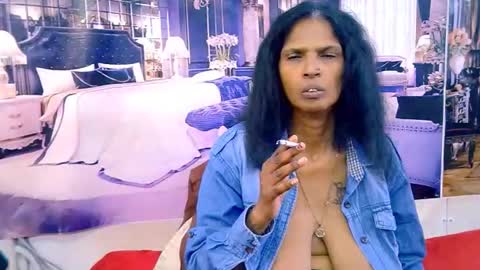 sexyva4u2luv online show from July 25, 2026, 6:33 am