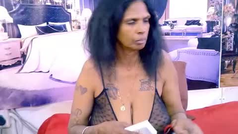 sexyva4u2luv online show from July 25, 2026, 6:38 pm