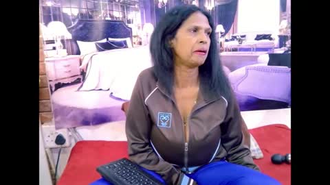 sexyva4u2luv online show from July 29, 2026, 6:28 pm