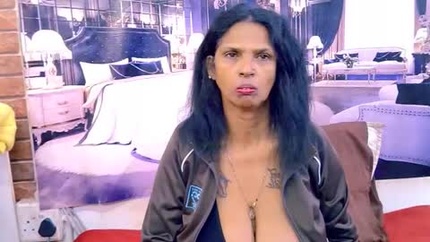 sexyva4u2luv online show from July 30, 2026, 6:51 pm