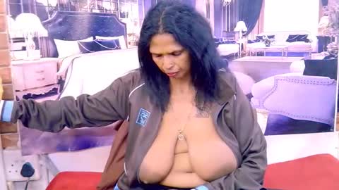 sexyva4u2luv online show from July 31, 2026, 6:57 am