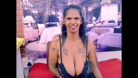 sexyva4u2luv online show from August 3, 2026, 6:11 pm