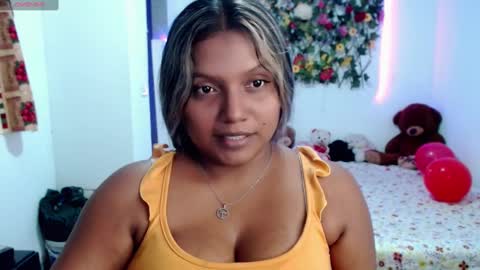 sexyvaldiry online show from February 15, 2025, 10:42 pm