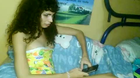 Snapshot of sexywolfnight chatting on August 5, 2026, 8:33 pm sexywolfnight online show from August 5, 2026, 8:33 pm