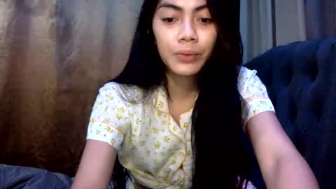 Snapshot of sexyxenaaa chatting on November 14, 2025, 2:21 am Xenaaa online show from November 14, 2025, 2:21 am