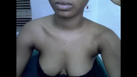 Snapshot of sexyxpeach chatting on February 19, 2026, 6:59 pm sexyxpeach online show from February 19, 2026, 6:59 pm