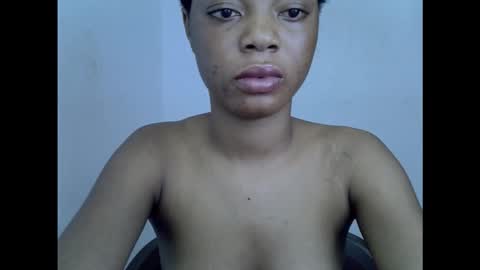 Snapshot of sexyxpeach chatting on February 21, 2026, 10:11 pm sexyxpeach online show from February 21, 2026, 10:11 pm