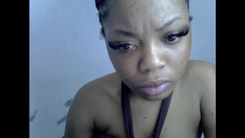 Snapshot of sexyxpeach chatting on March 12, 2026, 11:11 pm sexyxpeach online show from March 12, 2026, 11:11 pm