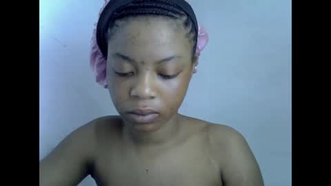 Snapshot of sexyxpeach chatting on March 27, 2026, 10:20 pm sexyxpeach online show from March 27, 2026, 10:20 pm