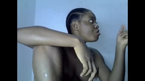 Snapshot of sexyxpeach chatting on June 13, 2026, 4:10 am sexyxpeach online show from June 13, 2026, 4:10 am