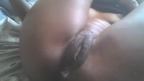 Snapshot of sexyy_tiny chatting on September 23, 2025, 7:00 am Mel online show from September 23, 2025, 7:00 am