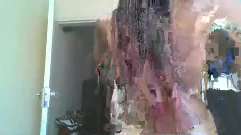 Snapshot of sexyy_tiny chatting on October 28, 2025, 10:08 am Mel online show from October 28, 2025, 10:08 am