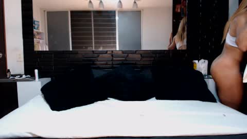 Snapshot of sexyycutedoll chatting on January 30, 2025, 1:55 am sexyycutedoll online show from January 30, 2025, 1:55 am