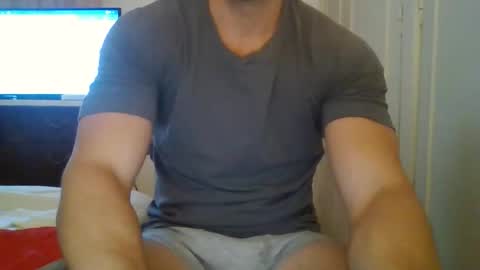 Snapshot of sexyyphilip chatting on May 16, 2026, 12:18 am sexyyphilip online show from May 16, 2026, 12:18 am
