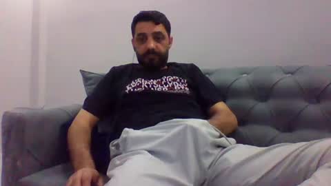 sexyyy_mannn online show from June 14, 2026, 5:37 pm