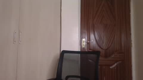 Snapshot of sexyyypetite chatting on November 8, 2025, 7:45 pm SEXYPETITE online show from November 8, 2025, 7:45 pm