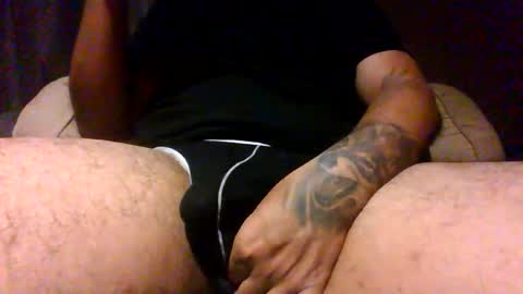 sexyzaddy94 online show from April 15, 2026, 6:09 am