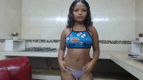 shabrina_xxx online show from February 16, 2025, 5:15 pm