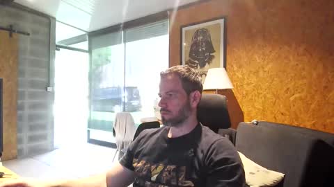 Snapshot of shad0w_hunter chatting on March 6, 2026, 12:34 pm shad0w_hunter online show from March 6, 2026, 12:34 pm