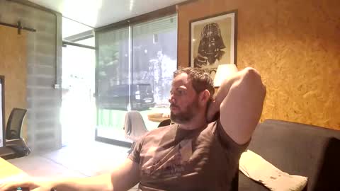 Snapshot of shad0w_hunter chatting on March 20, 2026, 2:33 pm shad0w_hunter online show from March 20, 2026, 2:33 pm