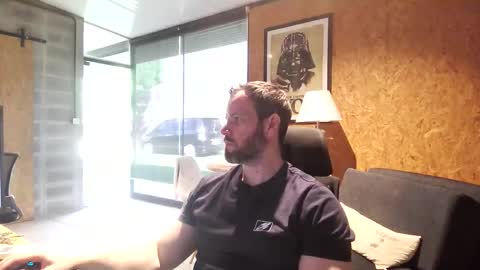 Snapshot of shad0w_hunter chatting on March 23, 2026, 12:31 pm shad0w_hunter online show from March 23, 2026, 12:31 pm