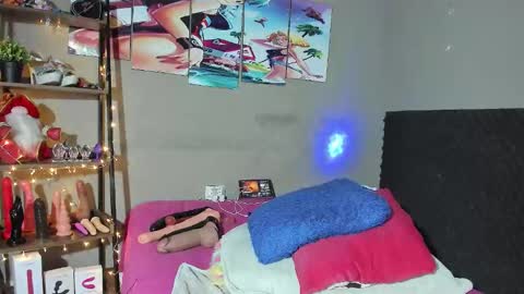 Snapshot of shadia_squirt chatting on October 21, 2025, 2:45 am shadia online show from October 21, 2025, 2:45 am