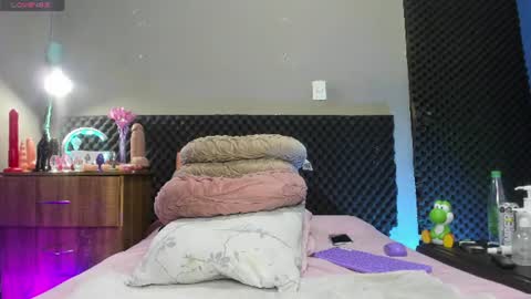 Snapshot of shadia_squirt chatting on June 14, 2026, 2:46 am shadia online show from June 14, 2026, 2:46 am
