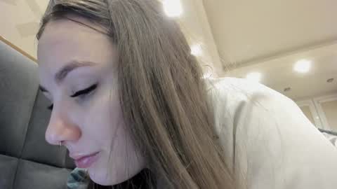 shadow_raffi online show from December 14, 2024, 3:18 am