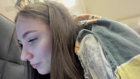 shadow_raffi online show from December 29, 2024, 3:24 pm