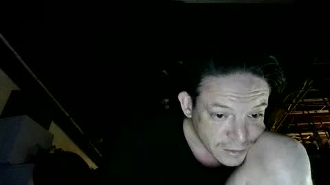 shadowelf85 online show from February 5, 2026, 4:28 am