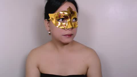 shadowseductress online show from February 3, 2026, 2:53 am