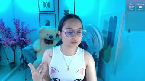 Snapshot of shady_bug chatting on June 16, 2026, 7:38 pm Shady online show from June 16, 2026, 7:38 pm