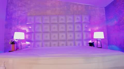 shaidy_scott online show from February 19, 2026, 8:49 pm