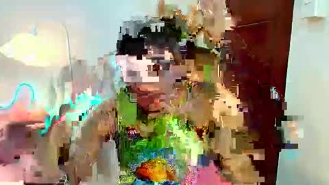 shake_raytow34 online show from May 24, 2026, 4:34 pm