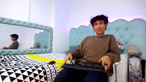 Shako online show from February 21, 2026, 3:40 am