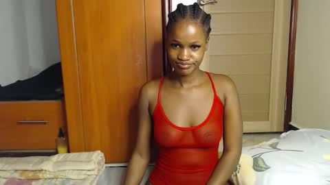 Snapshot of shaky396294 chatting on October 27, 2025, 12:15 am shaky xxx online show from October 27, 2025, 12:15 am